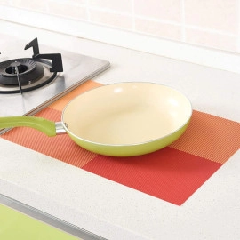 Placemats for Dining Table,Place Mats Heat-Resistant Non-Slip Washable and Easy to Cut Set (Orange, 6)